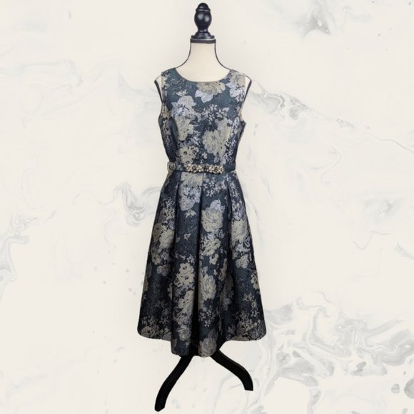 Eliza J Dresses & Skirts - Eliza J Classic Fit & Flare A-line Dress Size 8 Women